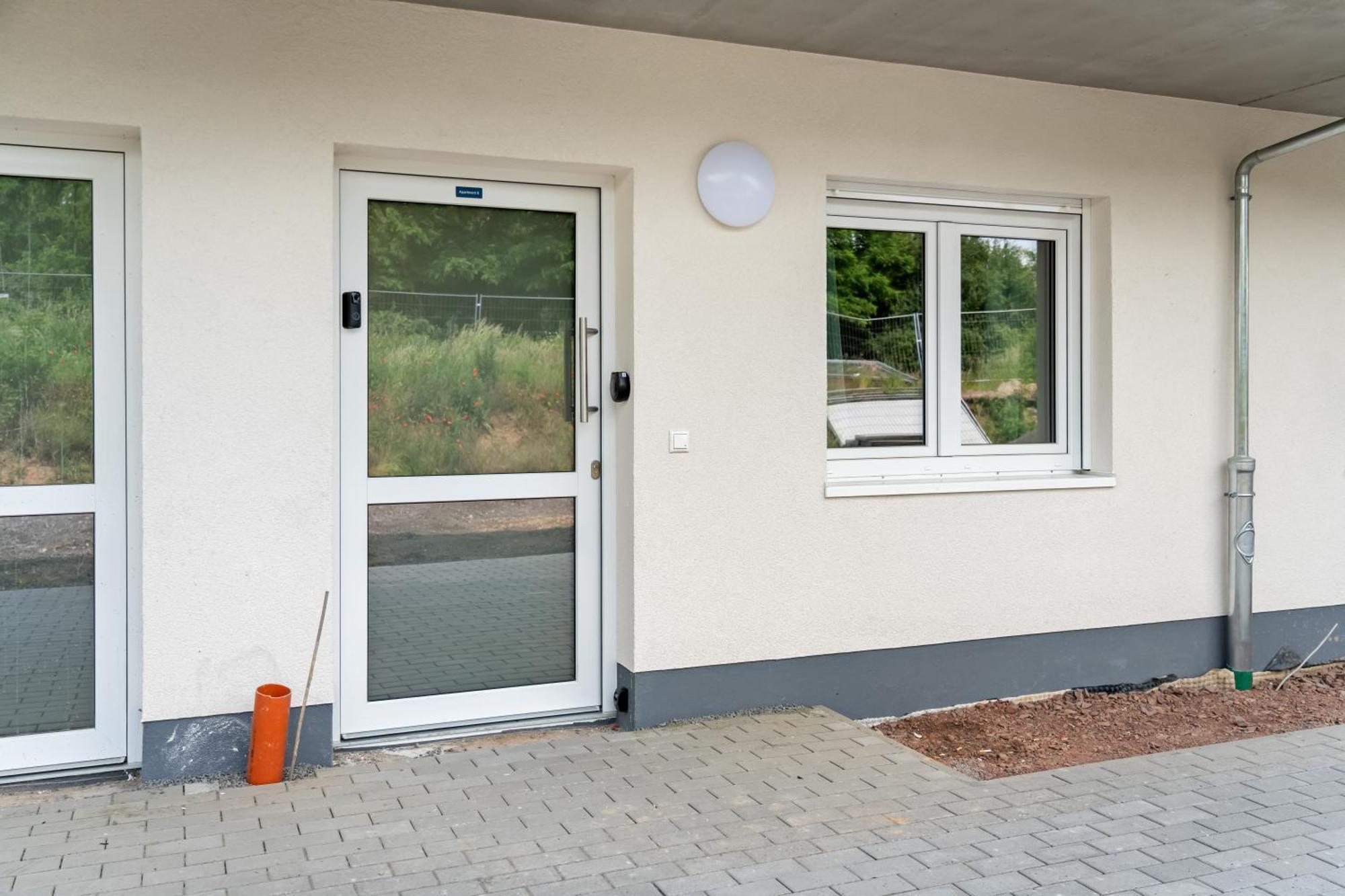 Design Luxus, Vollausstattung, Neubau, 30Min Hbf Leipzig 8, Naehe Flughfaen, Bmw, Dhl, Amazon Lejlighed Schkeuditz Eksteriør billede